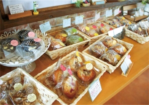 SWEETS-5-2.jpg